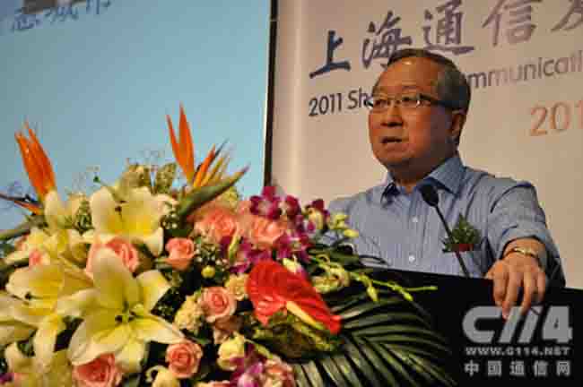 高新民：智慧城市建设应避免新瓶装老酒及纸上谈兵