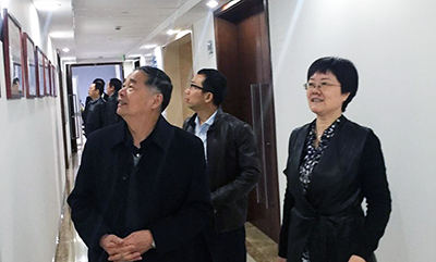 工信部原副部长杨学山一行莅临舟山赢博集团考察指导